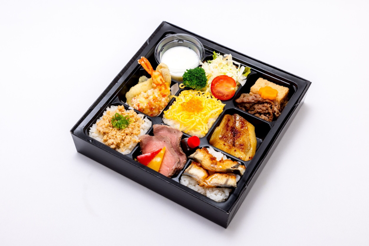 松花堂弁当　千輪菊　の写真